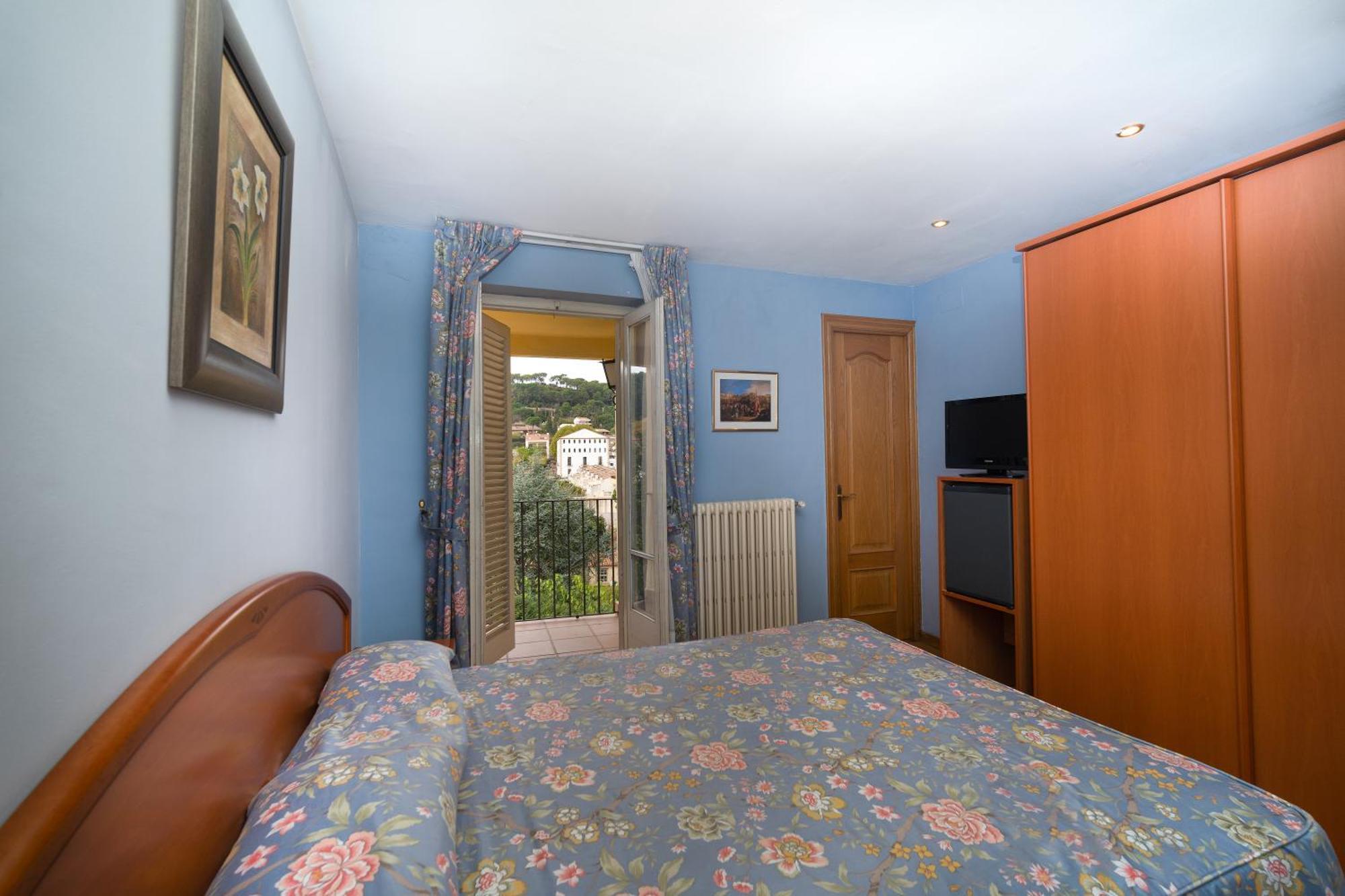Capellades Hotel Tall De Conill מראה חיצוני תמונה